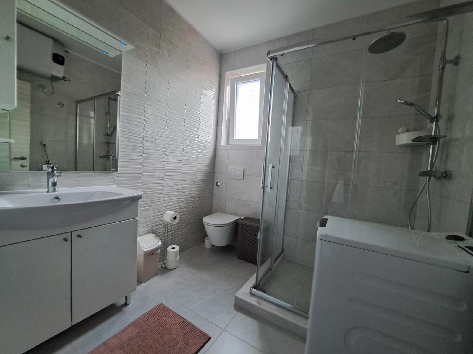 Apartment Nina โนวีวีโนดอลสกี ห้อง รูปภาพ