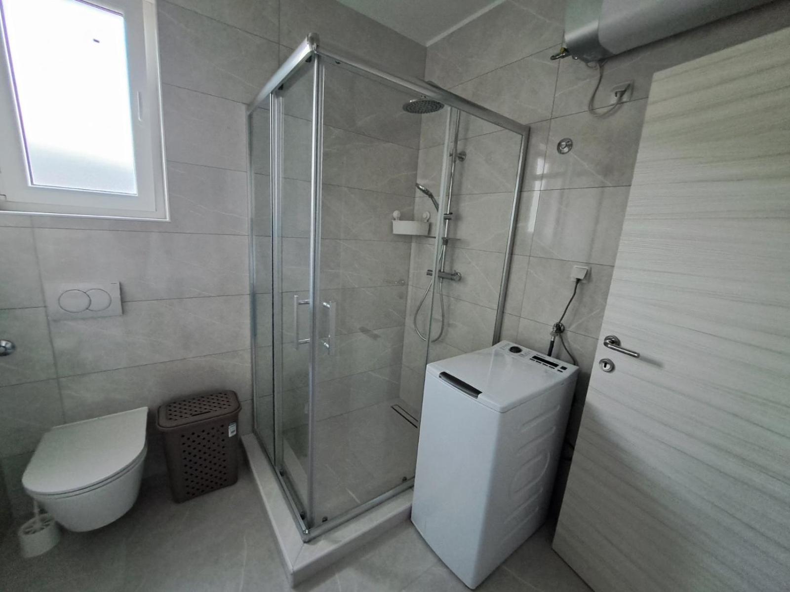 Apartment Nina โนวีวีโนดอลสกี ห้อง รูปภาพ