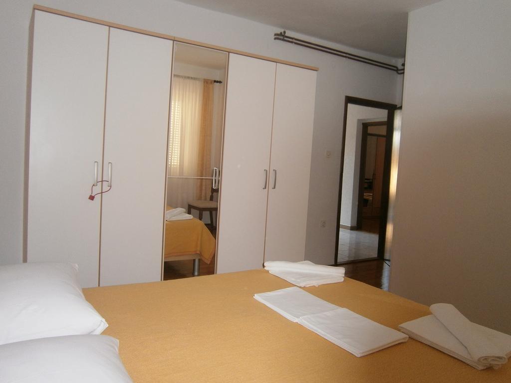 Apartment Nina โนวีวีโนดอลสกี ภายนอก รูปภาพ