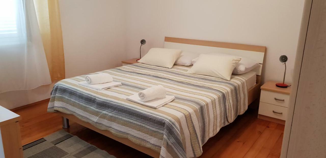 Apartment Nina โนวีวีโนดอลสกี ภายนอก รูปภาพ