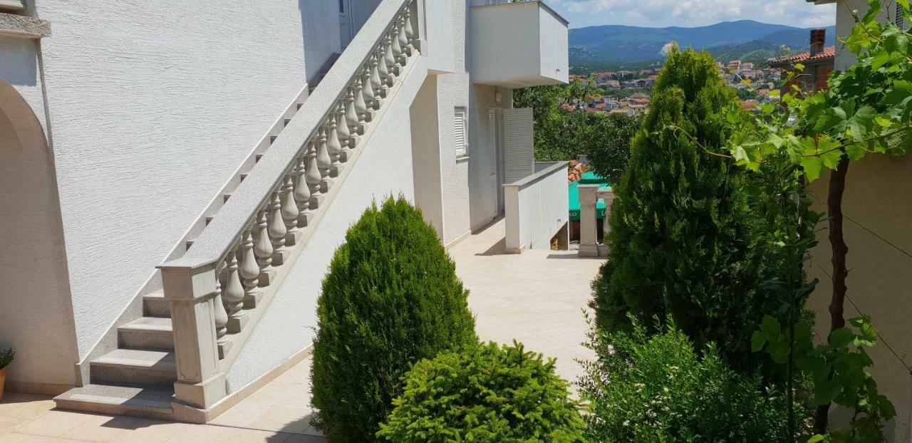 Apartment Nina โนวีวีโนดอลสกี ภายนอก รูปภาพ